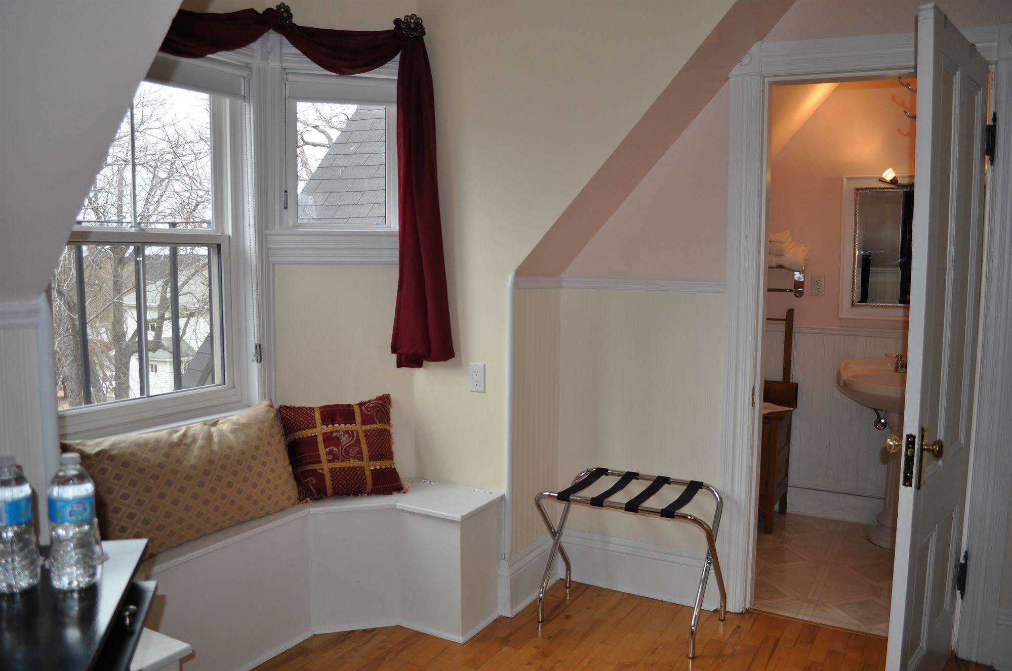 Summerside Inn Bed And Breakfast Экстерьер фото